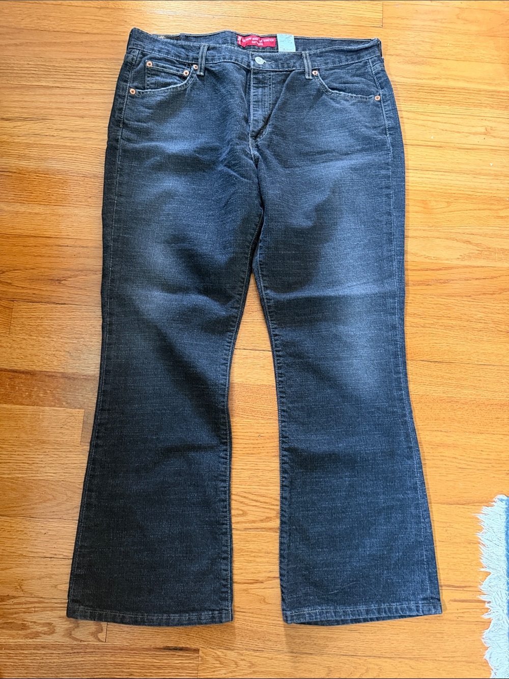 Levi's Red Tag size 16S Bootcut Nouveau stretch 515 Black Wash